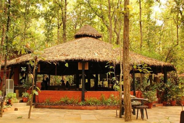 Kanha Jungle Lodge Dhanwar Ngoại thất bức ảnh